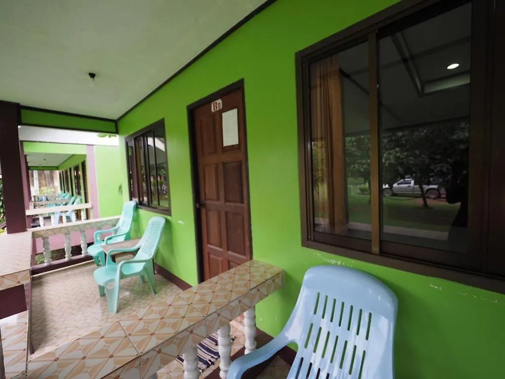 **  Lanta Darawadee Resort Koh Lanta Thailand