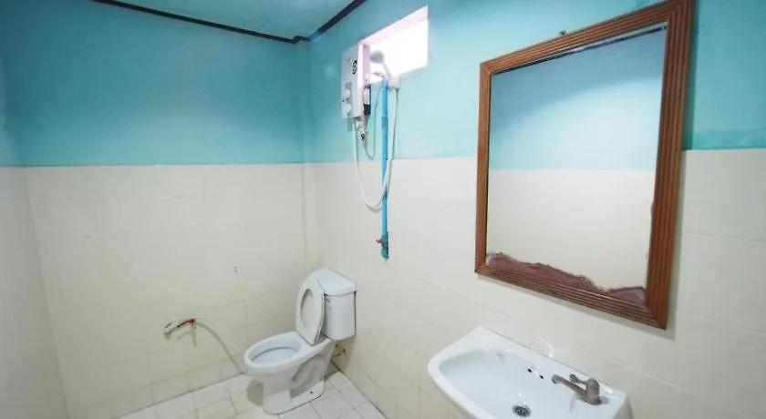 **  Lanta Darawadee Resort Koh Lanta Thailand