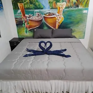reggae-inn.hotelskophiphi.com/