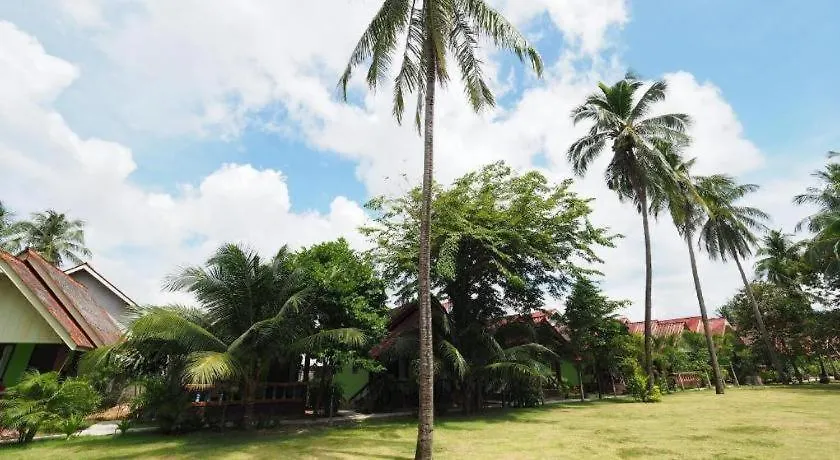 Lanta Darawadee Resort Ko Lanta 2*,  Thaïlande